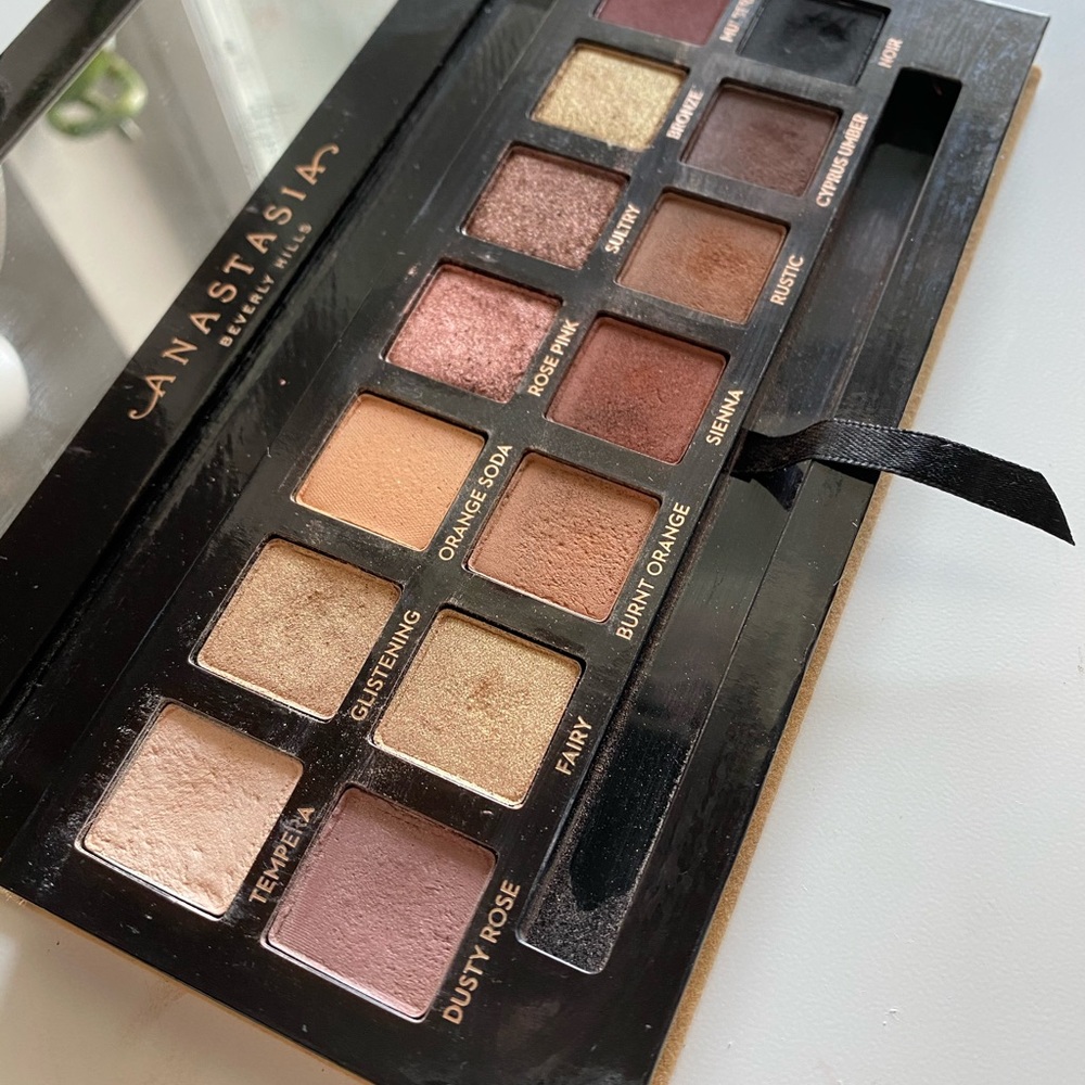 ABH Soft glam palette